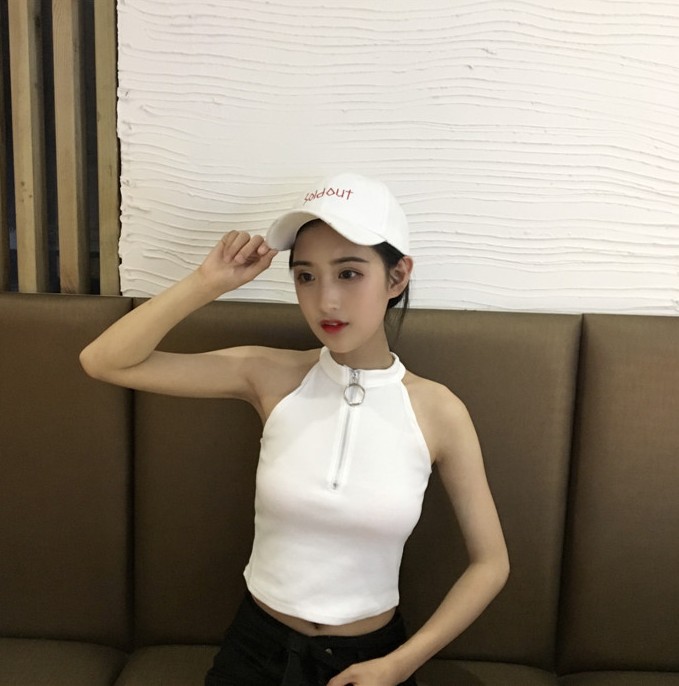 A short women's dress with a crop top that exposes the navel and slimming figure, featuring a circular decoration and zipper, is a student base sleeveless vest Specification image