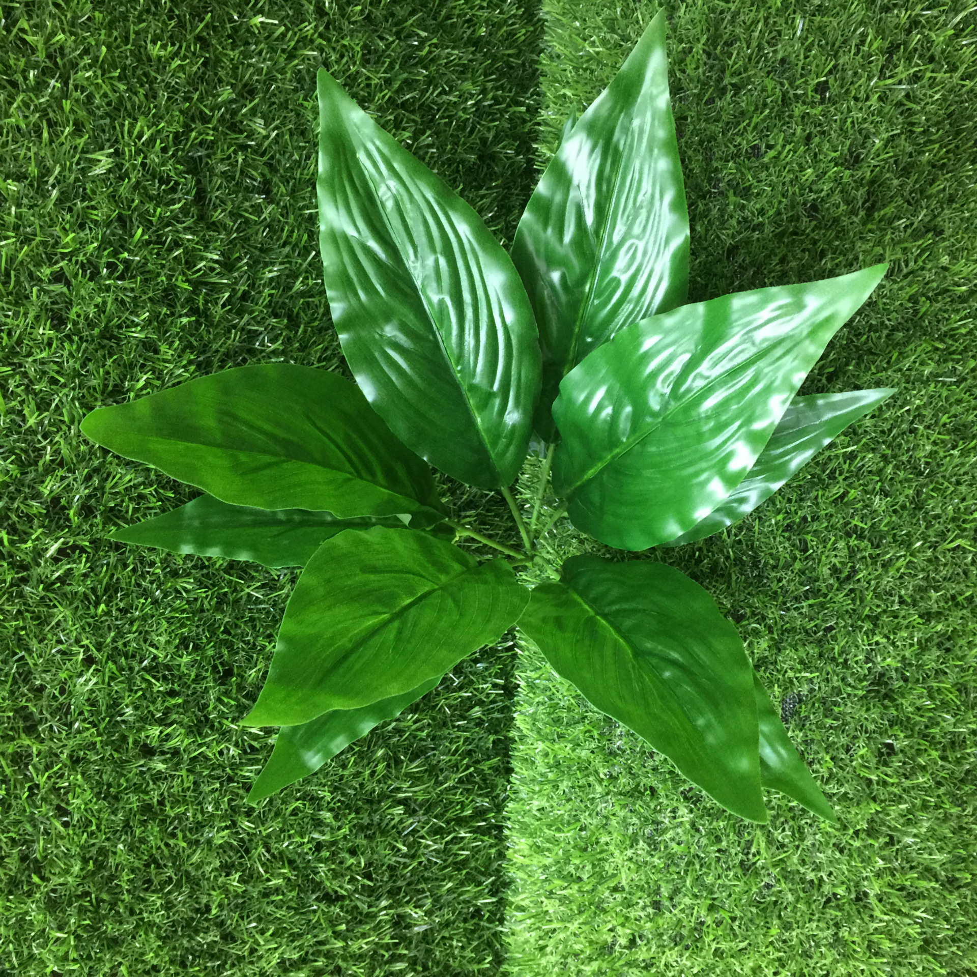 Artificial flowers, artificial lawns, artificial trees, artificial flower, artificial lawn, artificial tree manufacturers, artificial magnolia leaves, artificial plant wall accessories, DIY small bonsai, green plants, hand-held leaves, plant walls, artificial flowers, artificial lawns, artificial trees details Picture