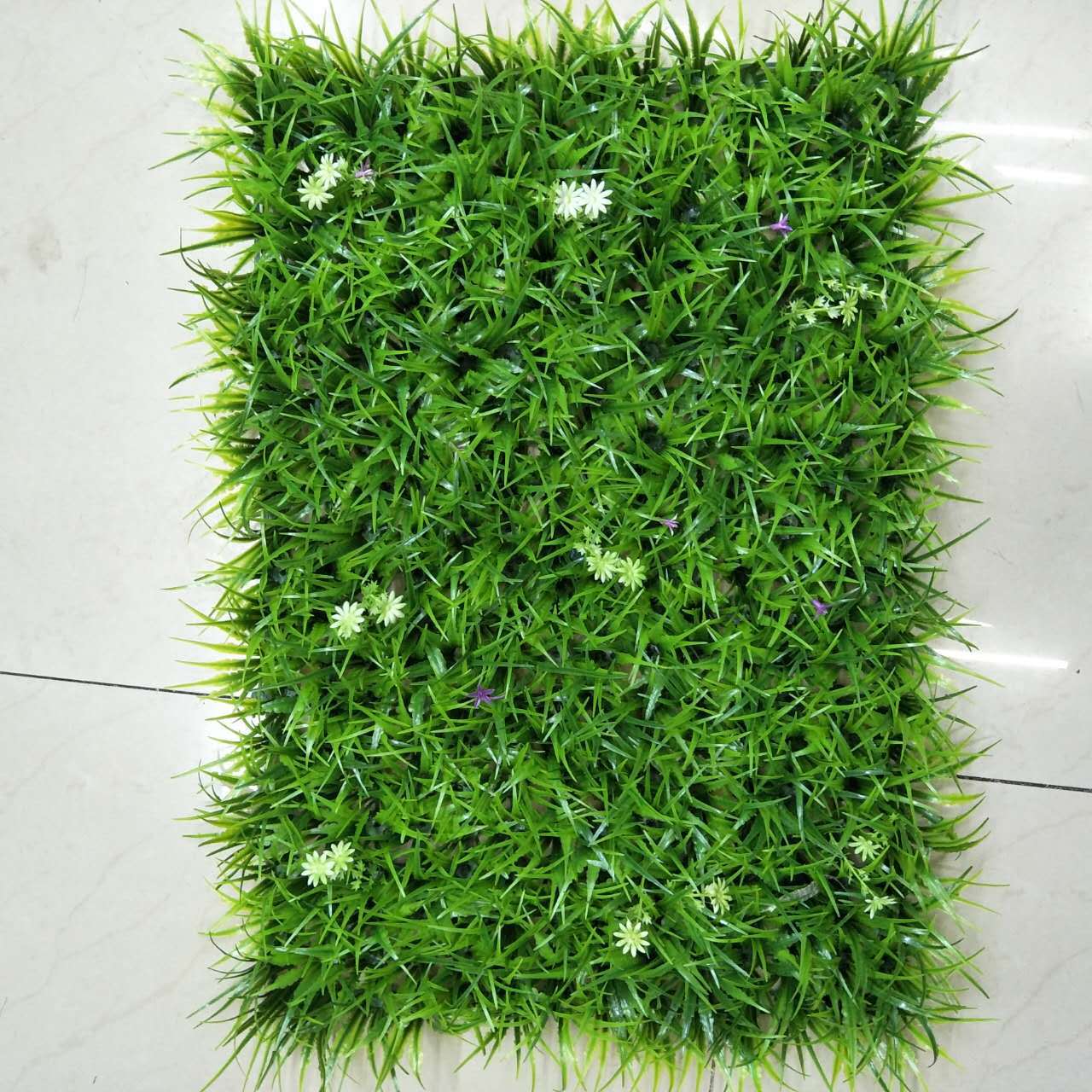 Yiwu factory direct sales, wholesale of artificial tall seedling lawns, artificial turf plastic 60*40cm, densified and thickened details Picture
