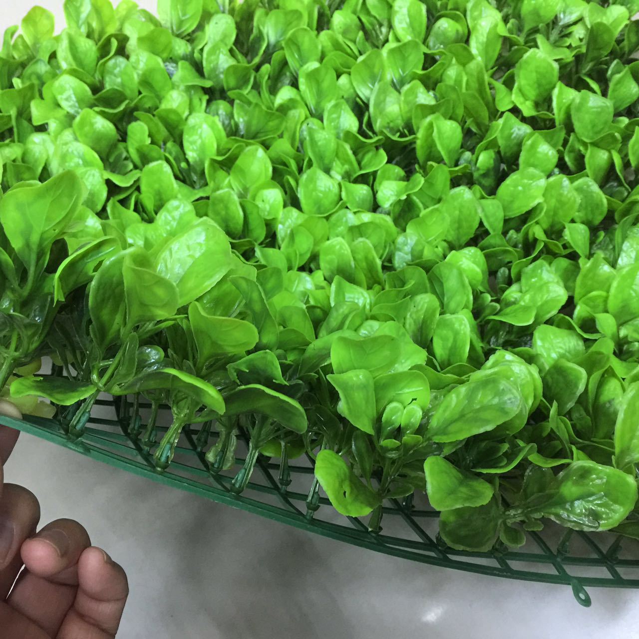 Artificial flowers, artificial lawns, artificial trees, artificial flowers, artificial lawns, artificial trees, artificial cabbage lawns, artificial plastic lawns, artificial lawns, artificial lawns, plant walls as base. Factory direct sales of artificial flowers, artificial lawns, and artificial trees details Picture