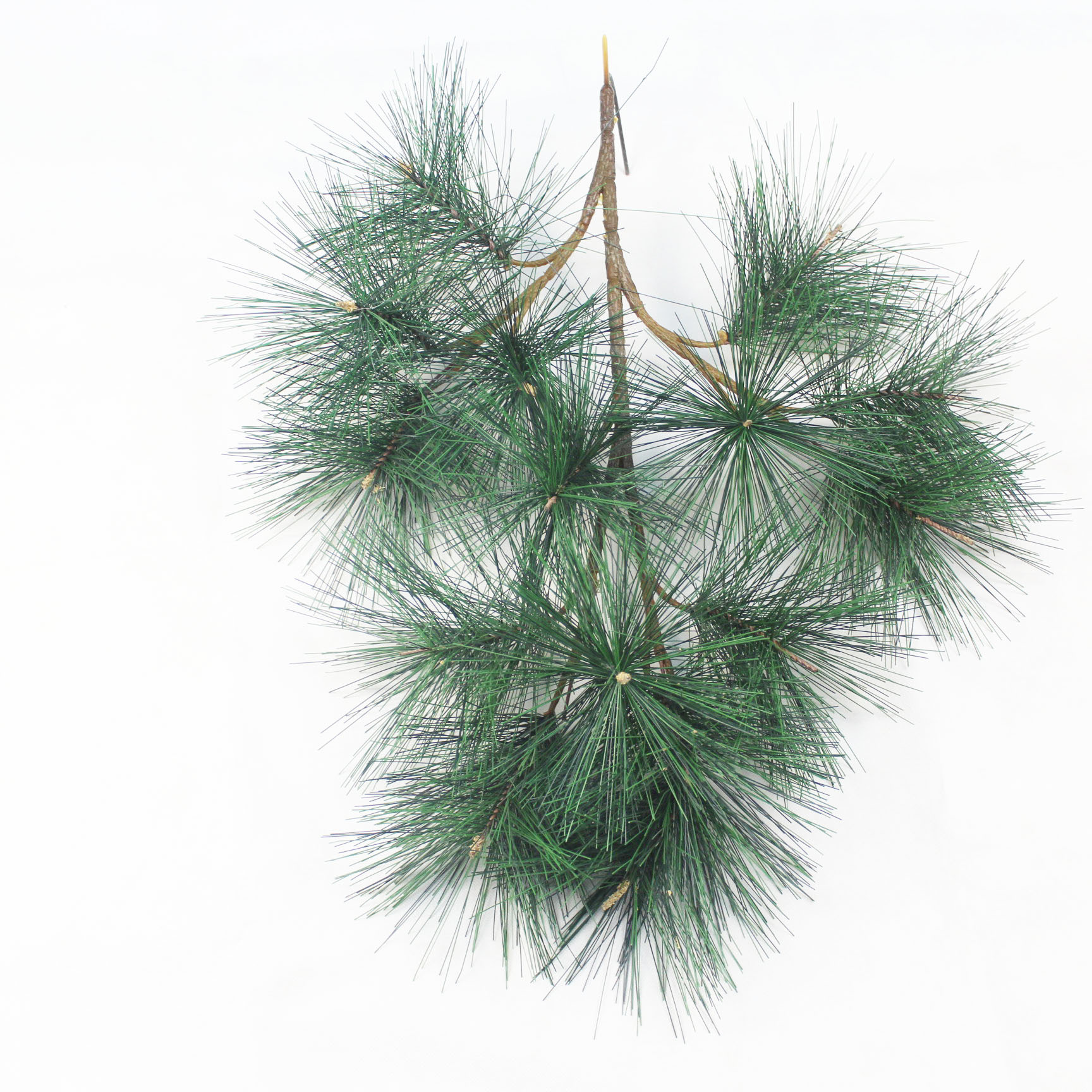 Artificial pine branches, artificial pine branches, signal towers, Christmas trees, artificial tree branches, decorative vines, Yiwu manufacturers Specification image