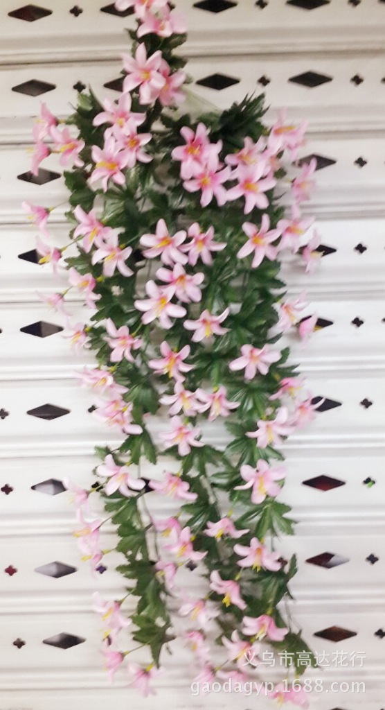 Artificial flowers, artificial lawns, artificial trees, artificial flowers, artificial lawns, artificial trees at special prices, wholesale of artificial flowers, wedding vines, plastic artificial lilies, roses, artificial flowers, flower vines Specification image