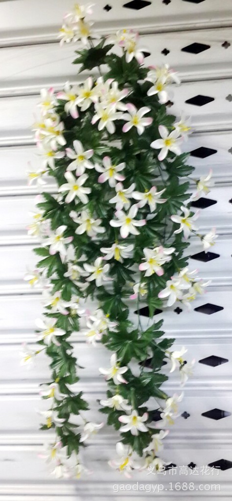 Artificial flowers, artificial lawns, artificial trees, artificial flowers, artificial lawns, artificial trees at special prices, wholesale of artificial flowers, wedding vines, plastic artificial lilies, roses, artificial flowers, flower vines details Picture