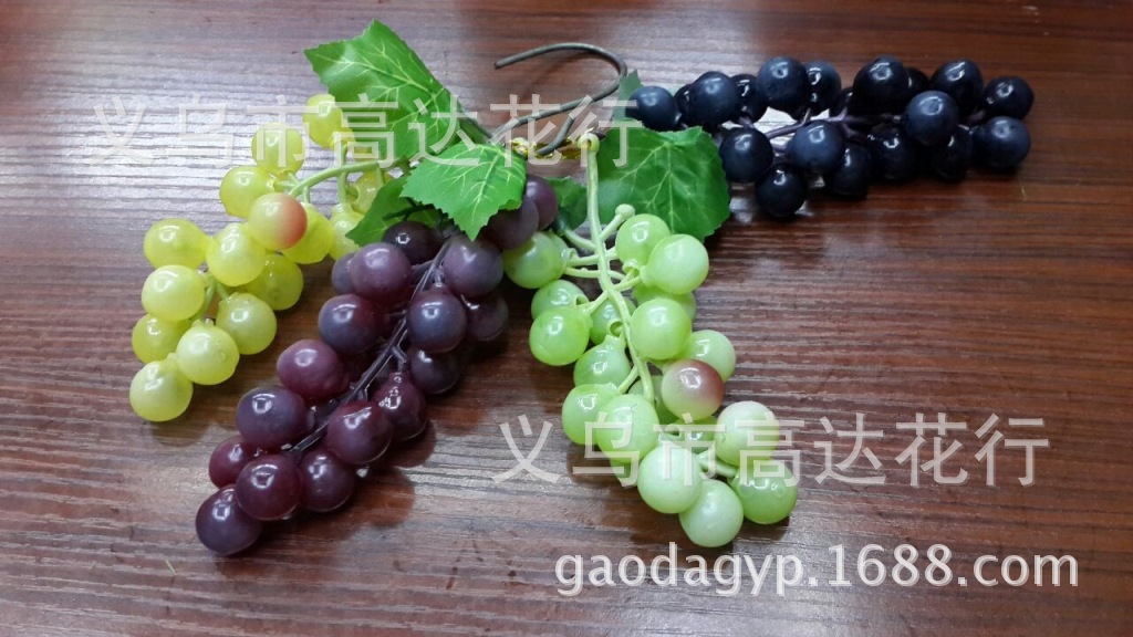 22-head grape wholesale supply factory direct sales of simulated fruit grapes, plastic grapes, and plastic grapes wholesale details Picture