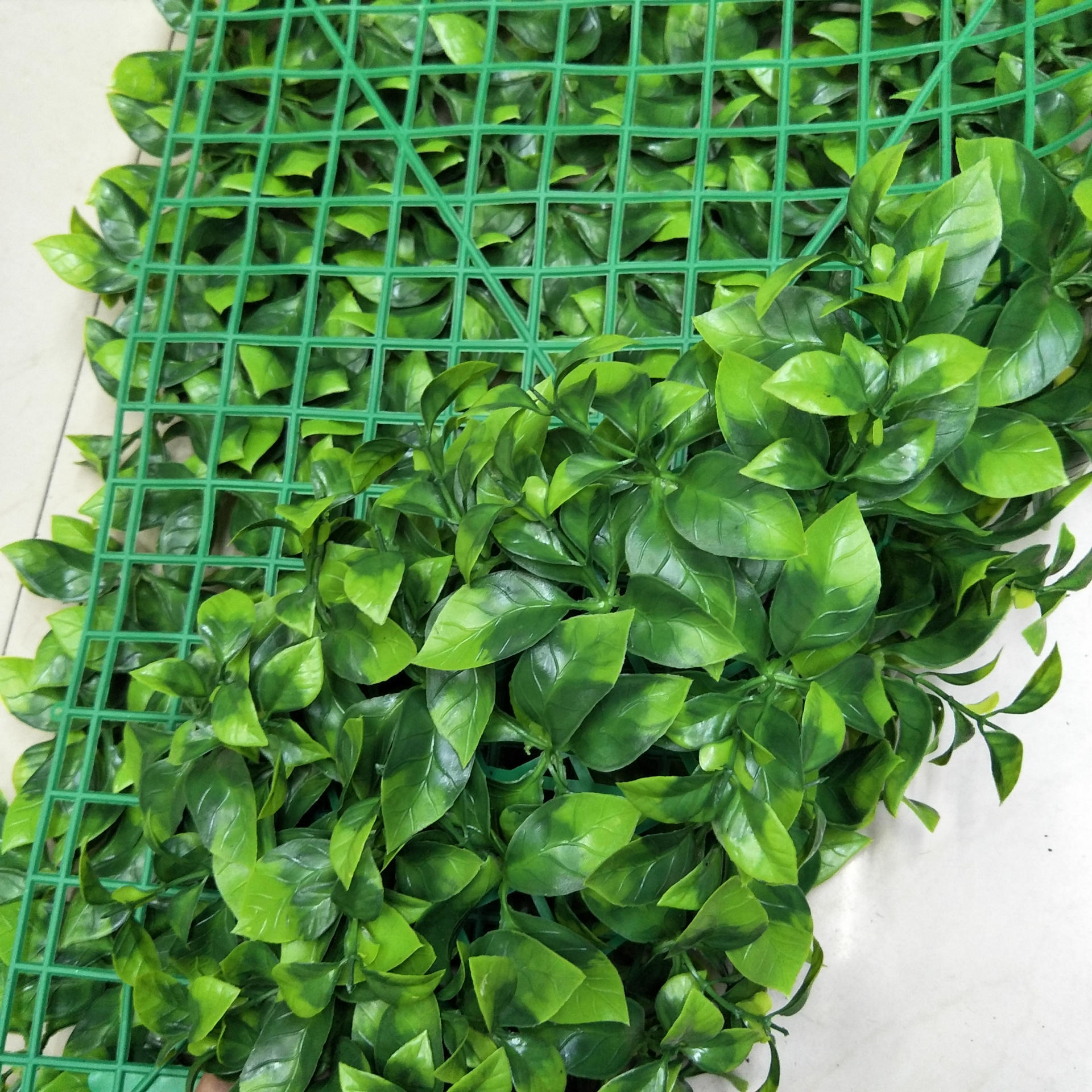 Artificial flowers, artificial lawns, artificial trees, artificial flowers, artificial lawns, artificial trees, plastic flower factory, artificial camellia grass, artificial milan lawn, artificial lawn, garden lawn, plant wall grass, artificial flowers, artificial lawns, artificial trees Application Scenario