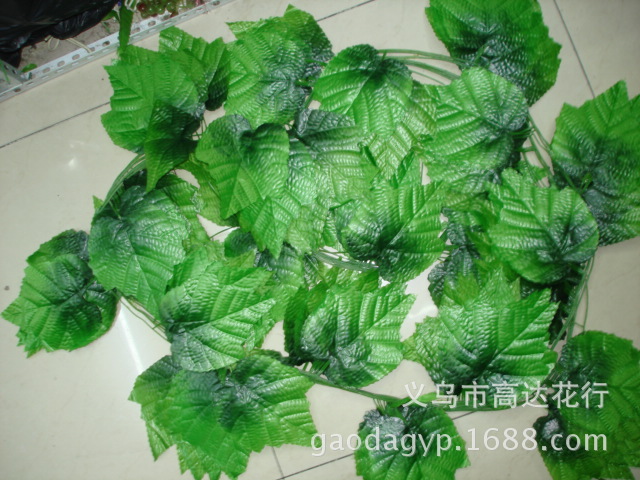 Large grape leaf big red maple vine simulation grapevine simulation plant decorative vine simulation vine simulation leaf thumbnail