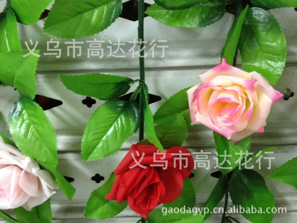 Artificial rose vine, Korean rose artificial flower decorative vine, wedding decoration flower vine manufacturer, 9 roses Specification image