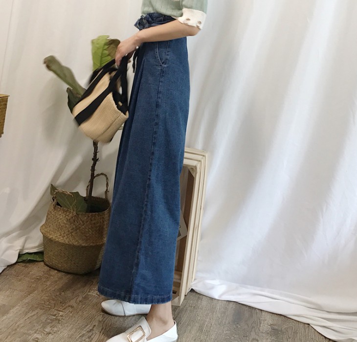 High-waisted flower bud lace-up dark jeans, wide-leg loose nine-inch pants, trendy pants Specification image