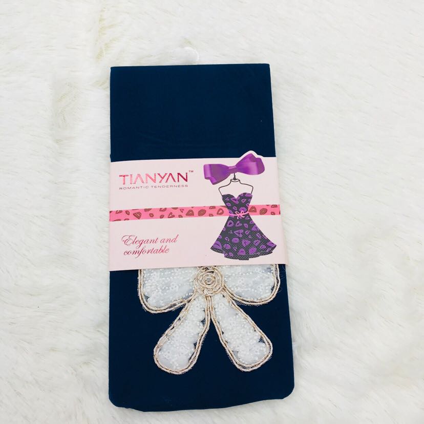 The original export order for spring and autumn features colorful velvet single-leg butterfly mid-thick pantyhose as a slimming base, with a retro Japanese style