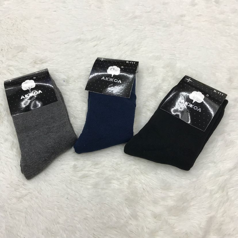 Men's autumn and winter rabbit wool socks for street vendors, thickened and warm with loops and fleece, Korean version deodorizing and sweat-absorbing men's mid-calf socks details Picture