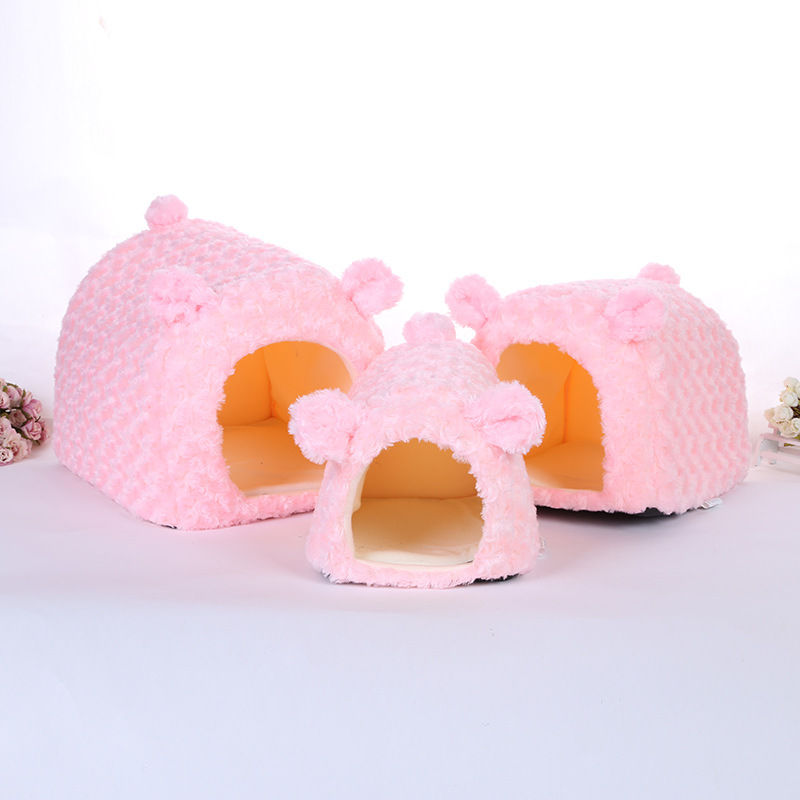 Wholesale of three-piece set of breathable dog beds and dog pads for cute pet piggy and dog houses details Picture