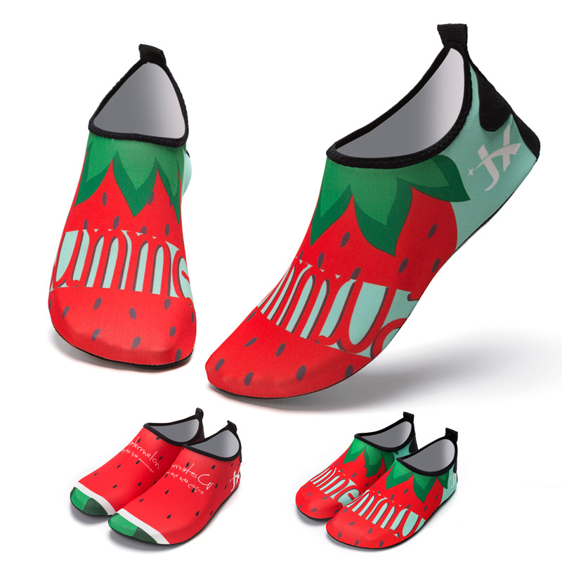 New beach shoes light swimming shoes sports barefoot skin soft shoes diving shoes river wading shoes