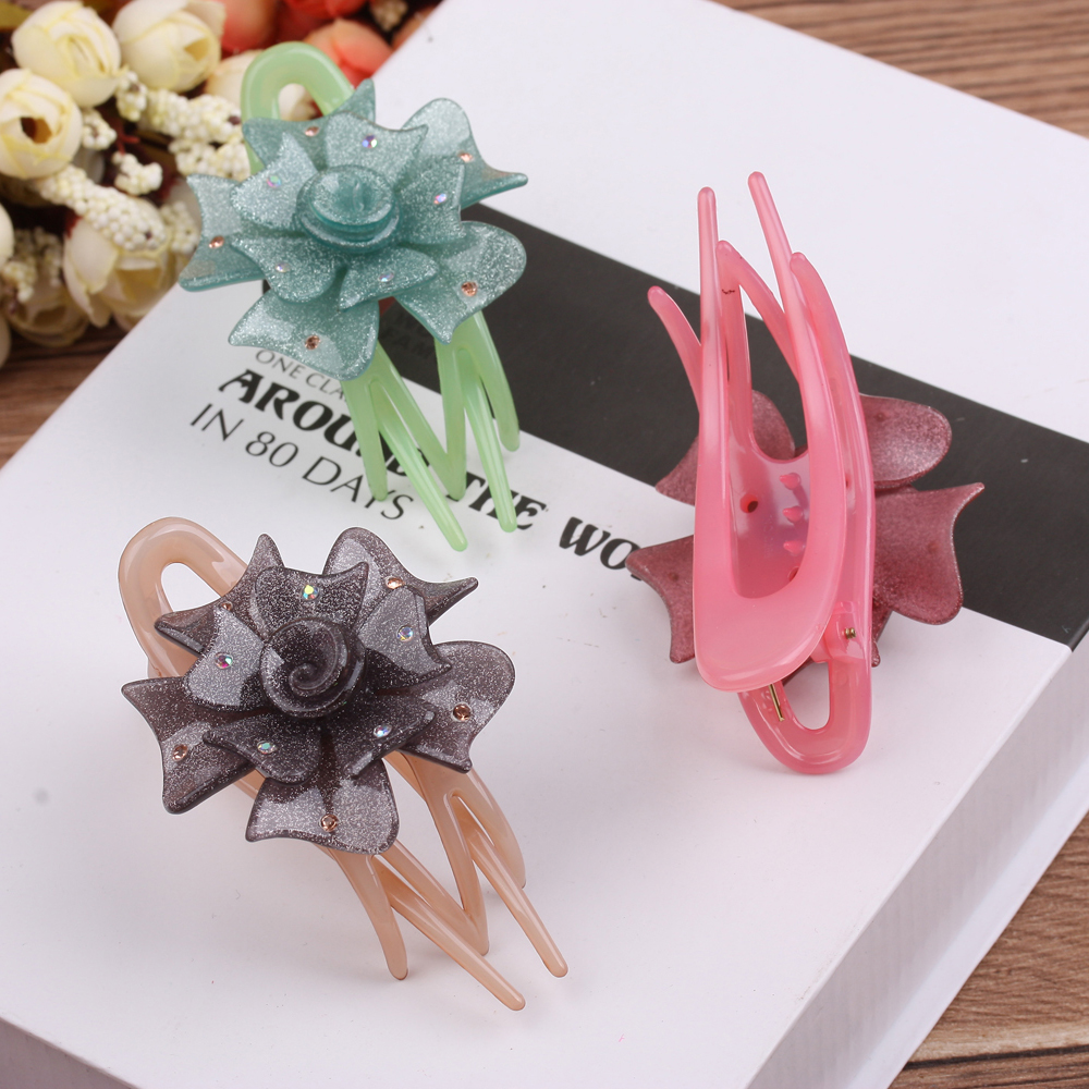 Water diamond hair accessories, duckbillon clips, hairpin clips, large hair clips, acrylic, 10 yuan, 9.9 yuan, boutique store, Yiwu accessories Application Scenario