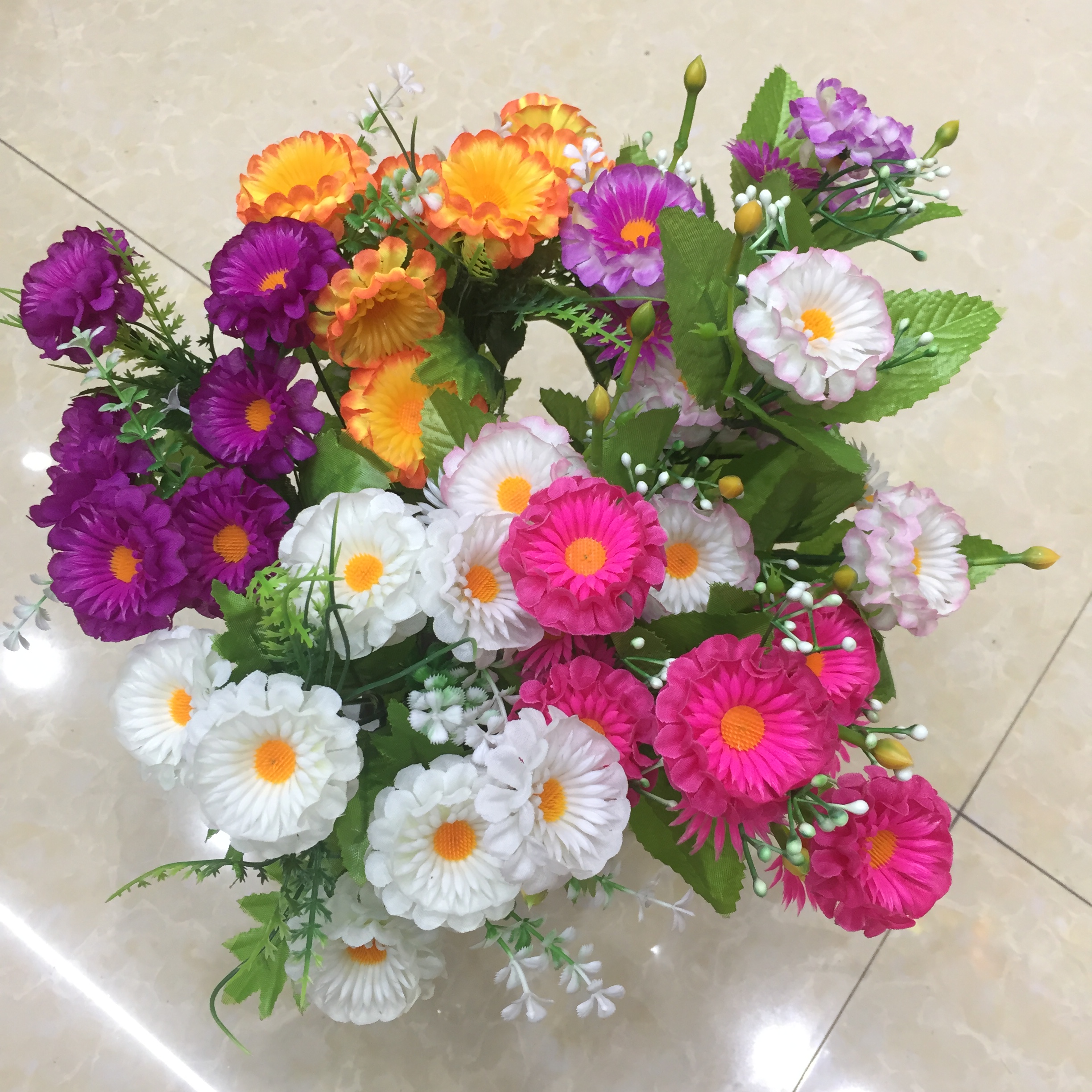 Five-forked flower core chrysanthemum artificial flower Application Scenario