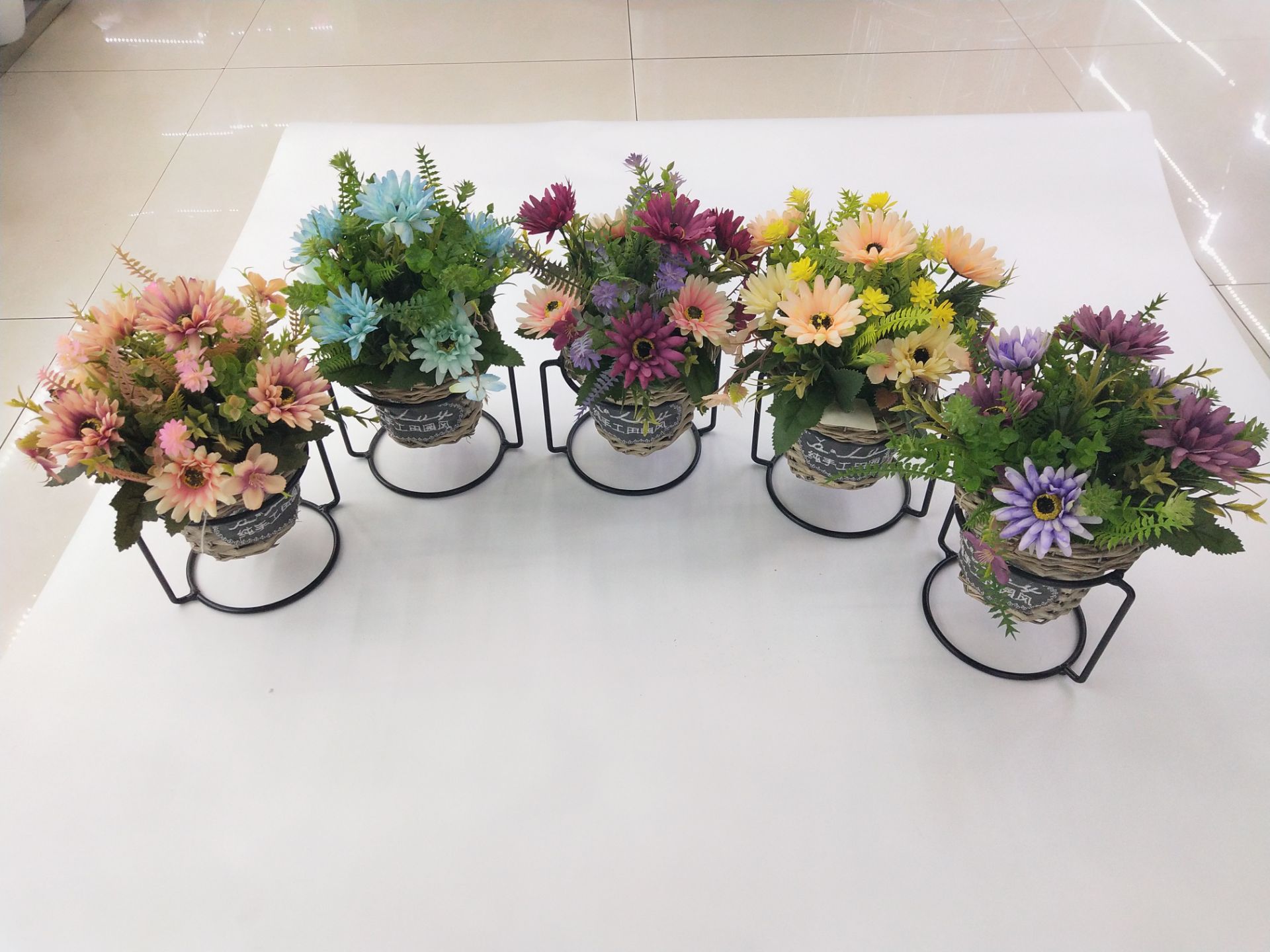Purely handmade pastoral simulation autumn sun chrysanthemum decoration living room, bedroom, study table, etc