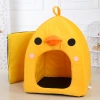 Creative and cute little yellow duck pet bed mat, comfortable Samoyed husky dog bed mat, pet house Application Scenario