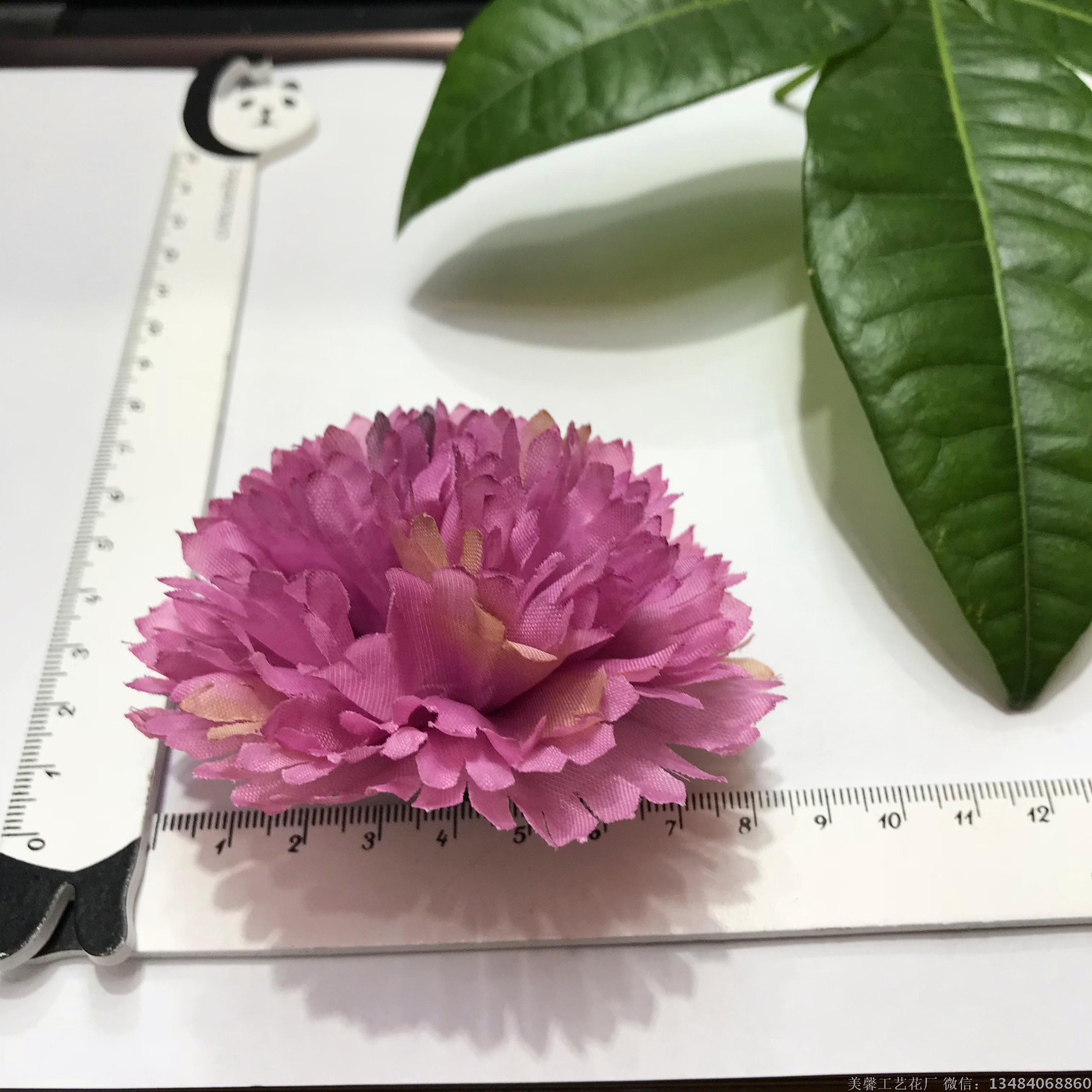Artificial flower balls, chrysanthemum heads, artificial flowers, silk flowers Application Scenario