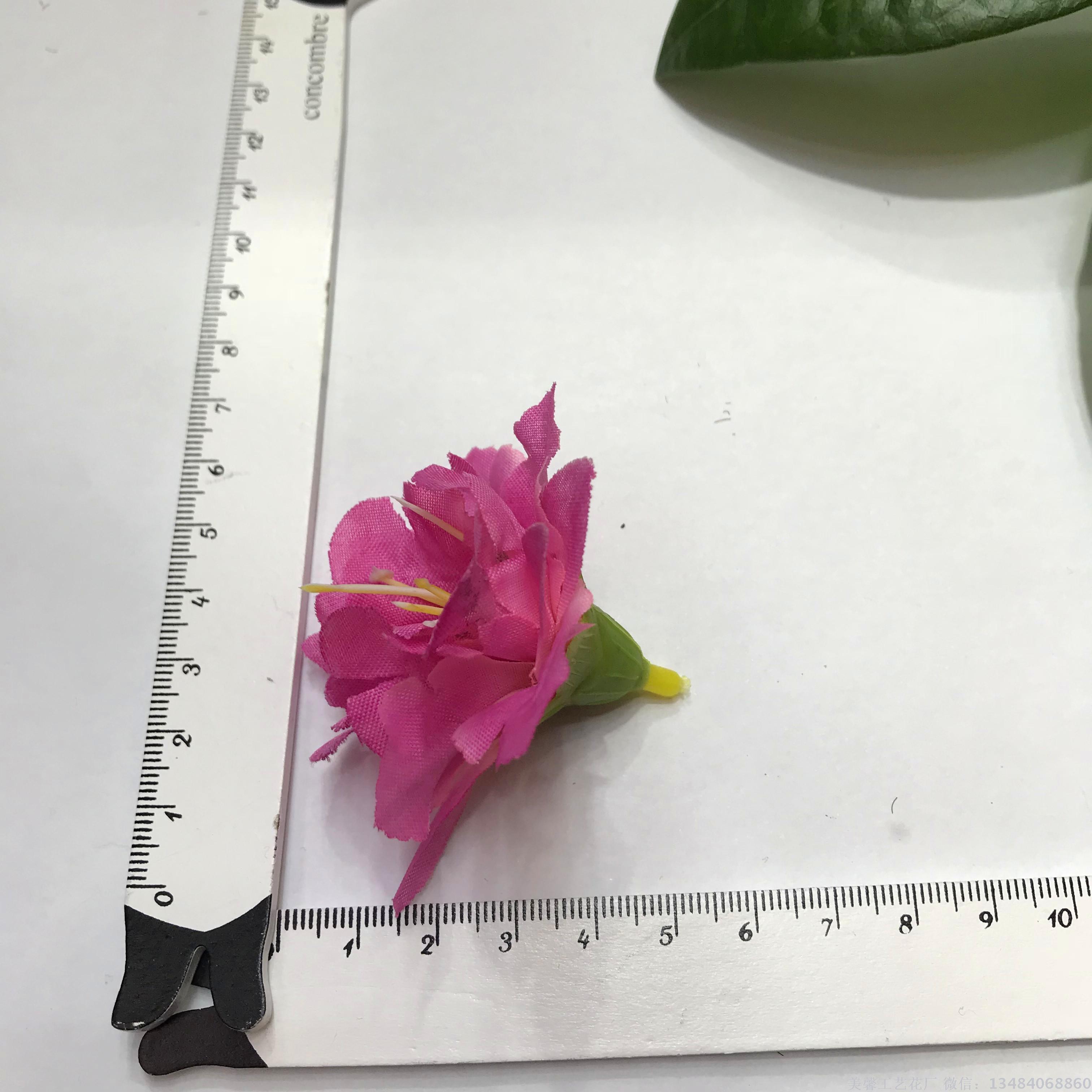Orchid flower simulation, silk flower, silk fabric artificial flower craft, flowers can be customized according to samples Application Scenario