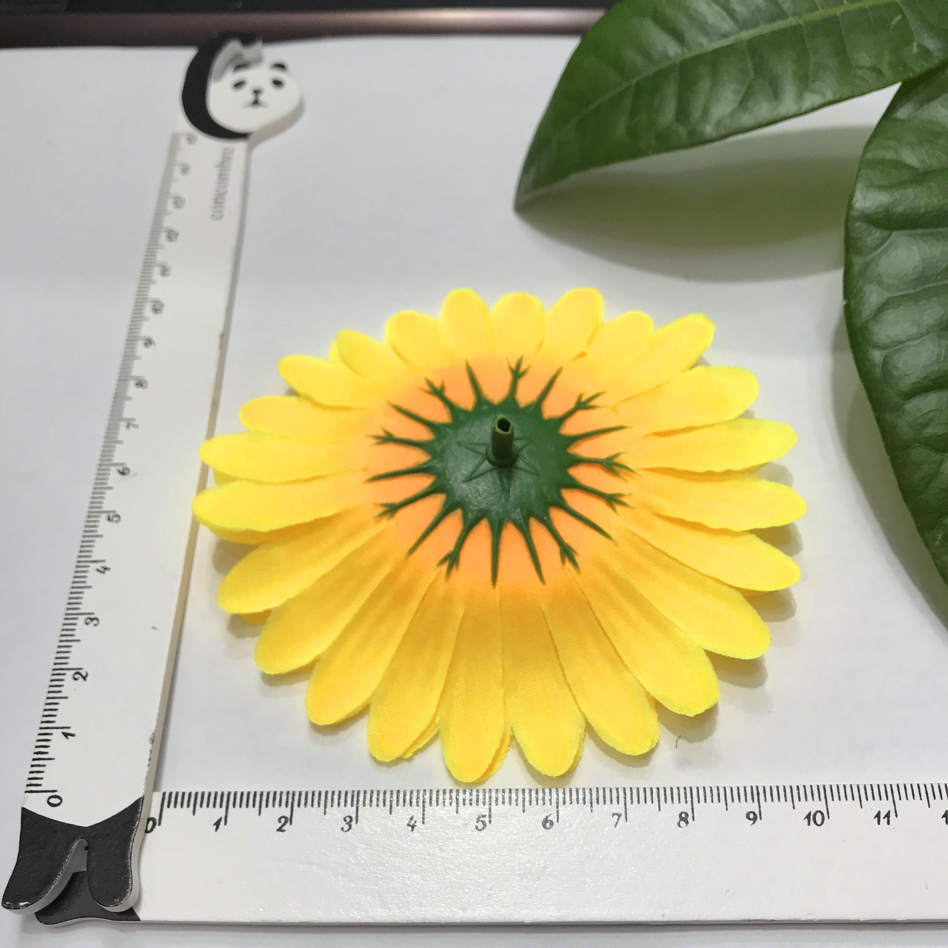 Sun chrysanthemum flower, artificial flower head, artificial silk flower Application Scenario
