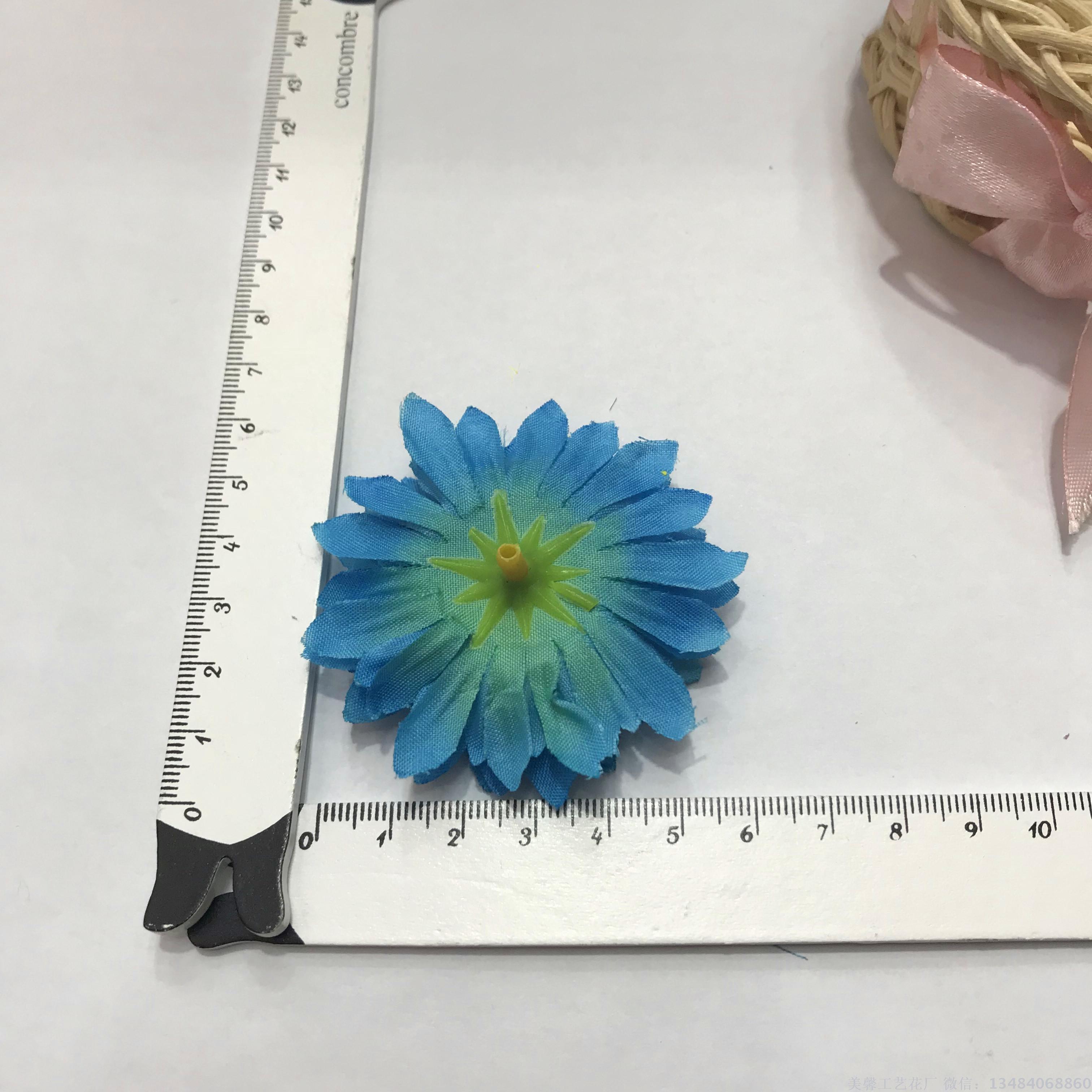 Handmade silk flower, artificial flower, and small chrysanthemum head ornaments and accessories Specification image