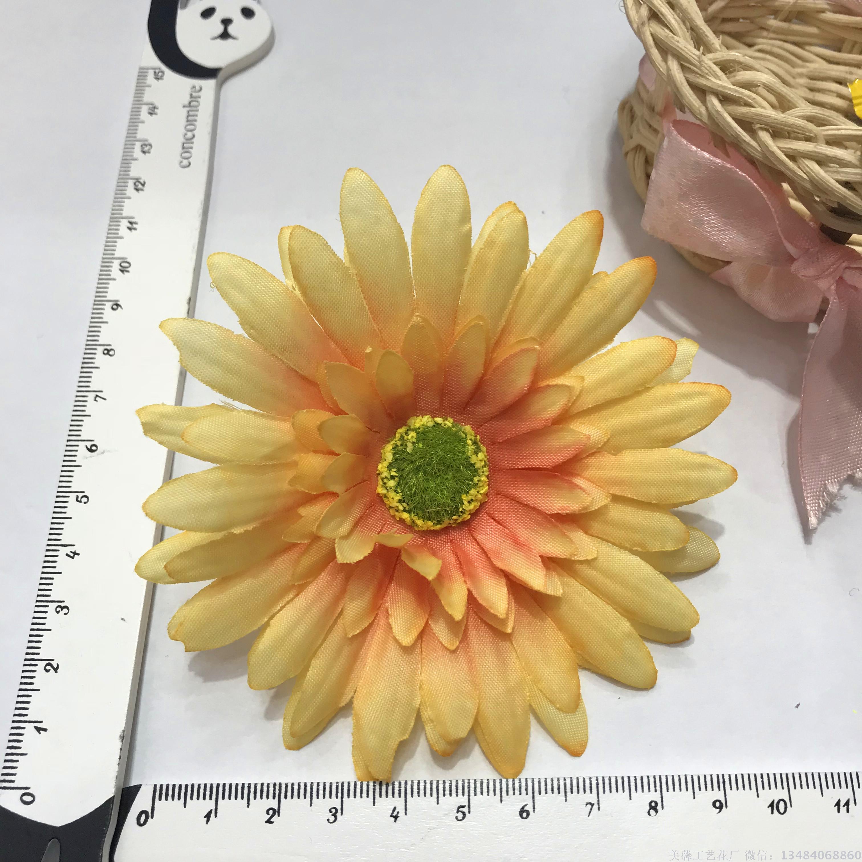 Artificial flower head, small sun flower figure, artificial flower, handcrafted silk fabric flower head accessories and supplies details Picture