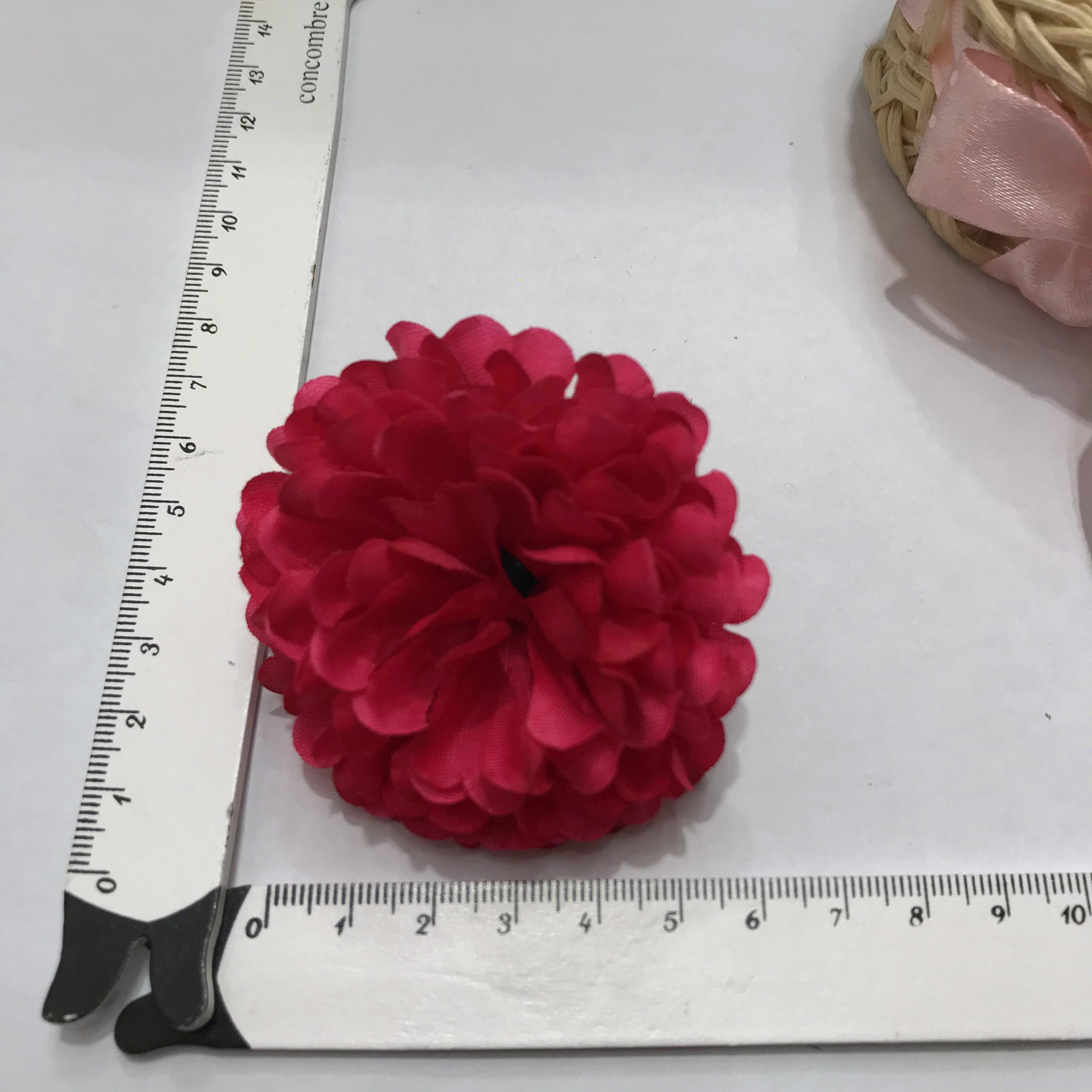 Artificial flower craft flower heads, accessories, and flower pieces are available for purchase. Custom orders based on samples are also available details Picture