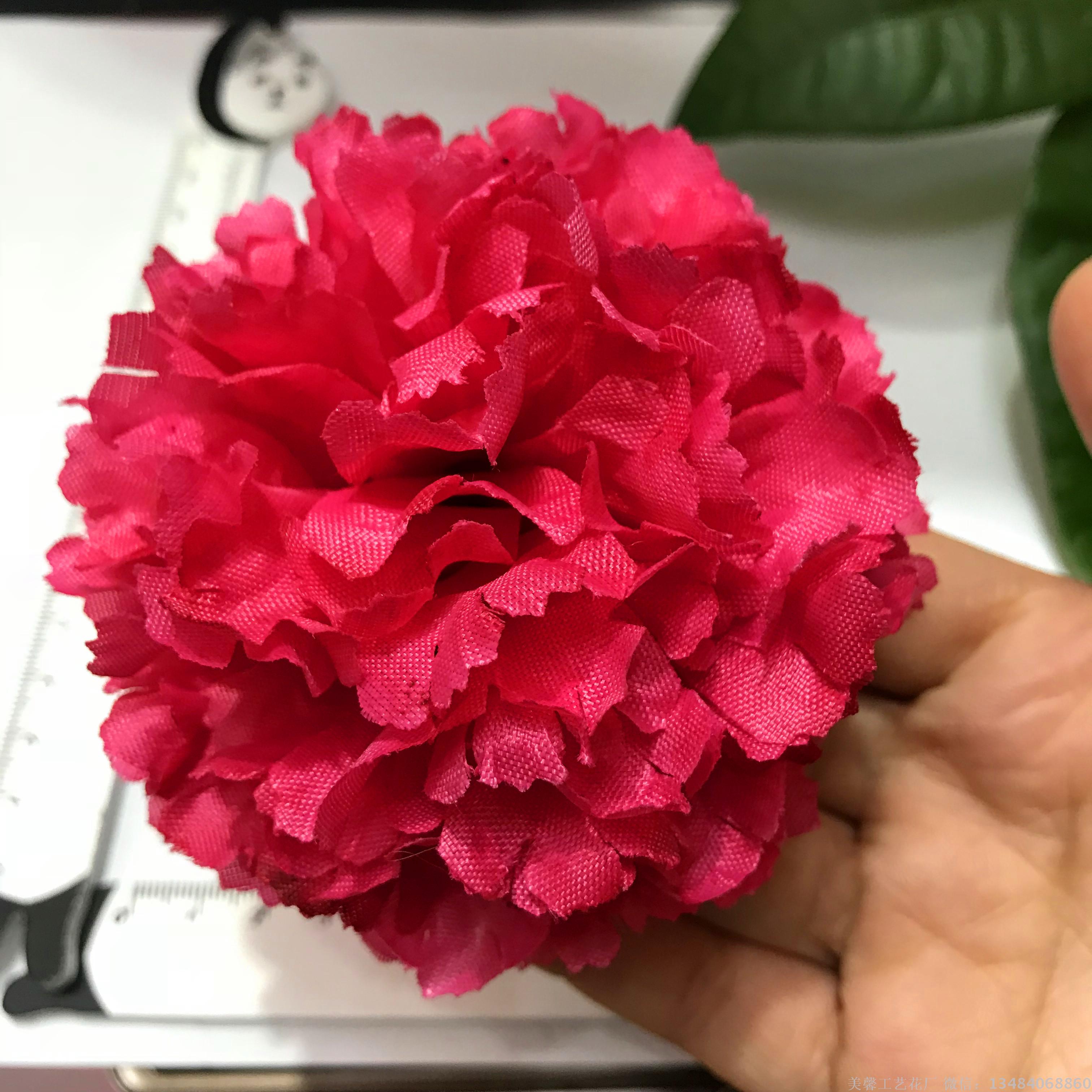 Artificial flower lilac flower head craft chrysanthemum silk flower artificial silk fabric flower Application Scenario