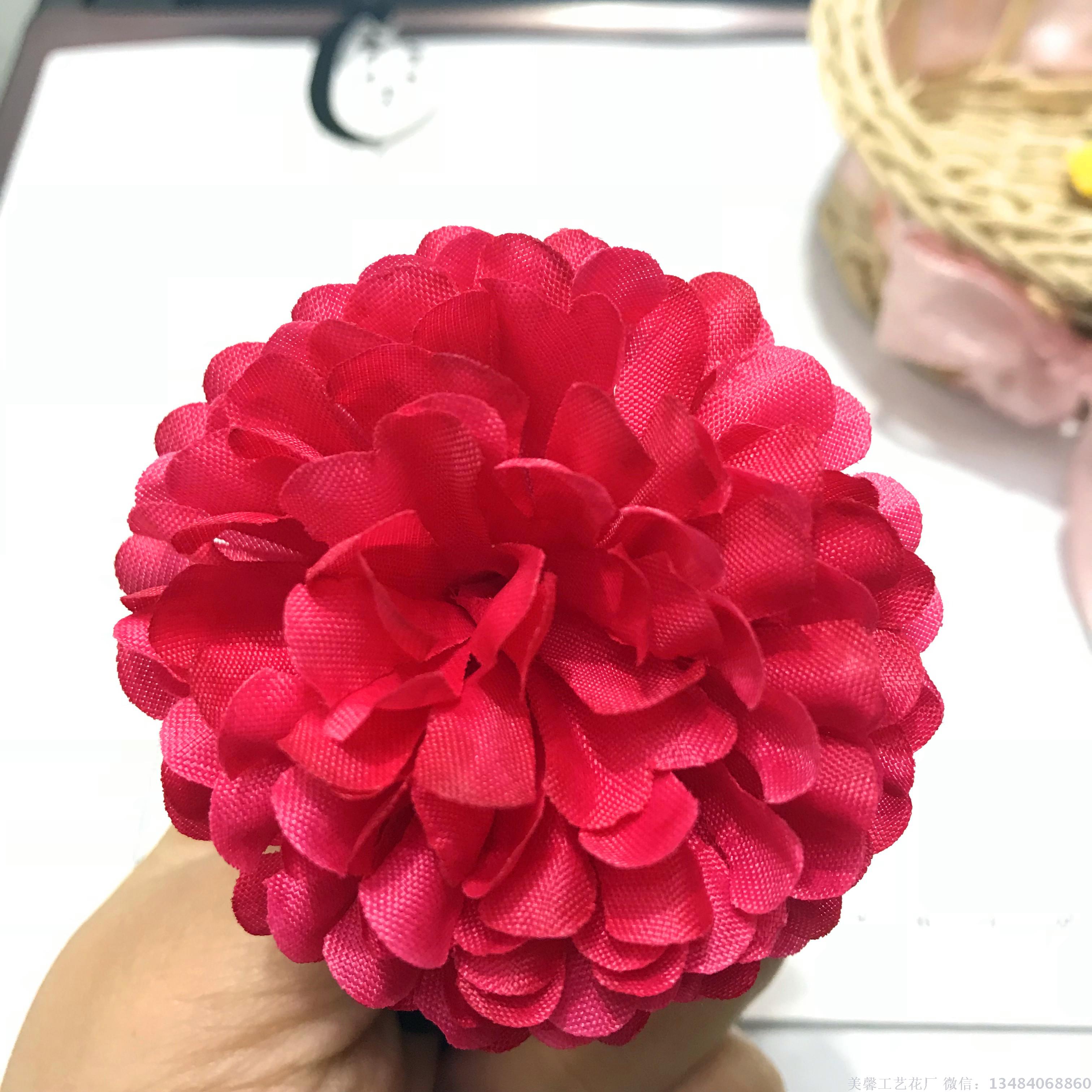 Artificial flower craft flower heads, accessories, and flower pieces are available for purchase. Custom orders based on samples are also available Application Scenario