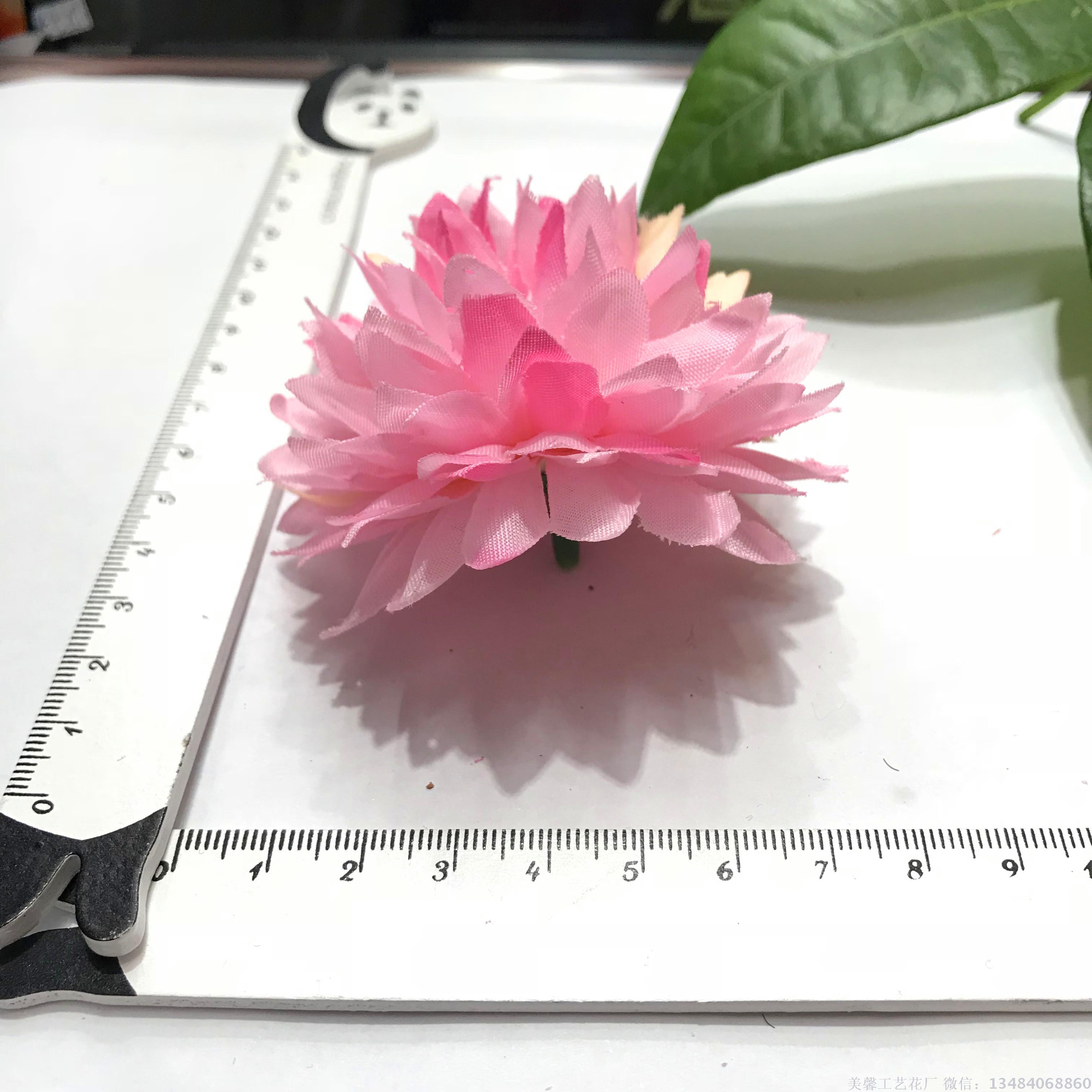 Simulated ball chrysanthemum head, ping-pong chrysanthemum flower, prickly ball chrysanthemum, small scallion flower, wedding flower wall decoration, flower arrangement, garland Specification drawing