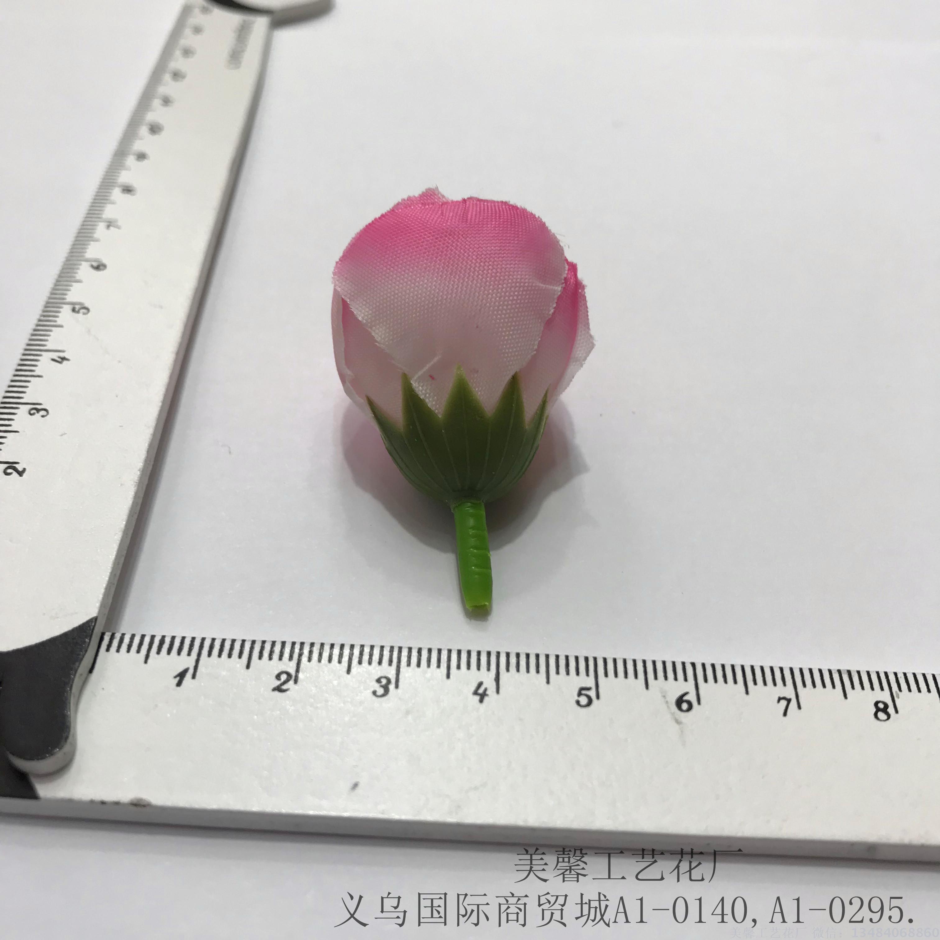 Artificial rose bud craftsmanship, fake flowers, artificial rose bud jewelry accessories and supplies Application Scenario