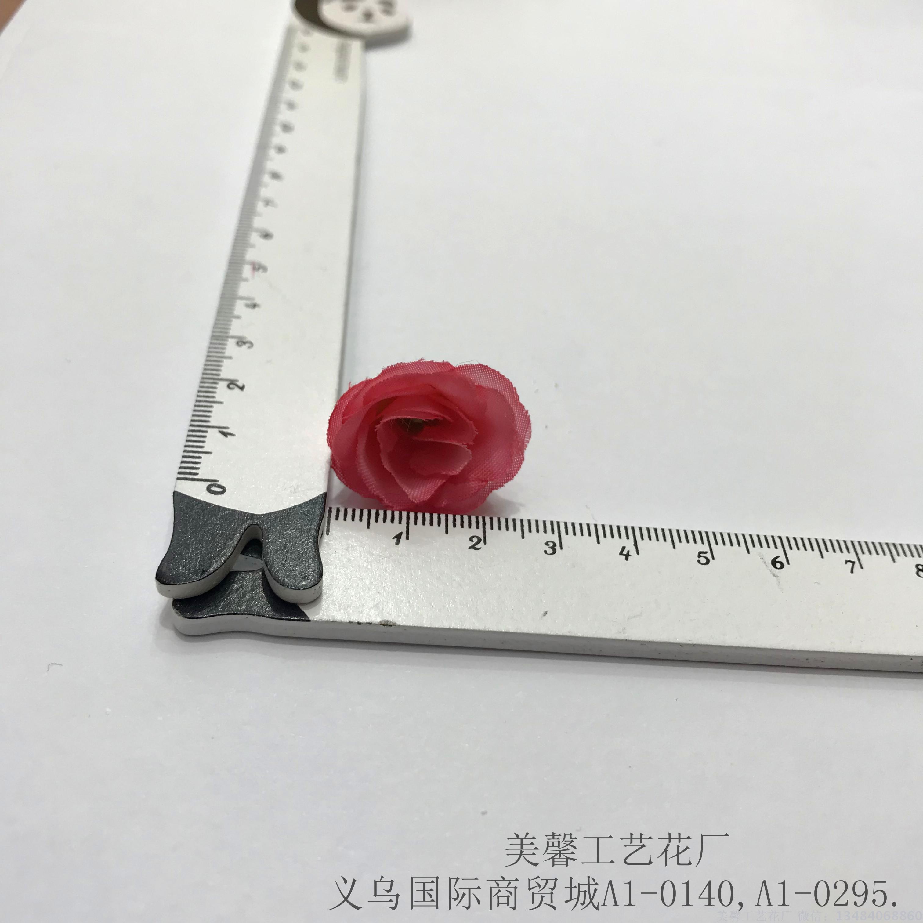 Simulated small rose heads, artificial silk fabric flowers, hand-made silk flower head accessories and supplies details Picture