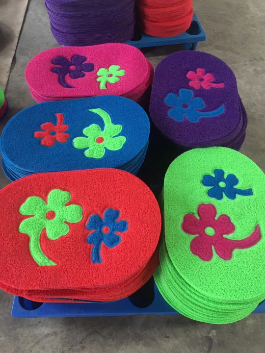 Oval embossed floor mat pvc thumbnail