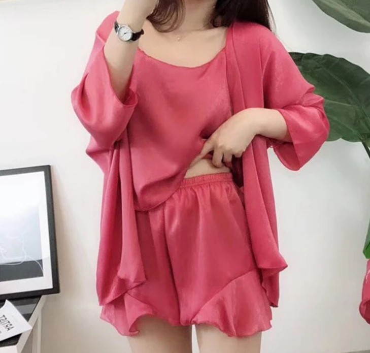 Sexy ice silk pajamas four-piece set, women's summer halter shorts, smooth silk solid color summer home wear details Picture