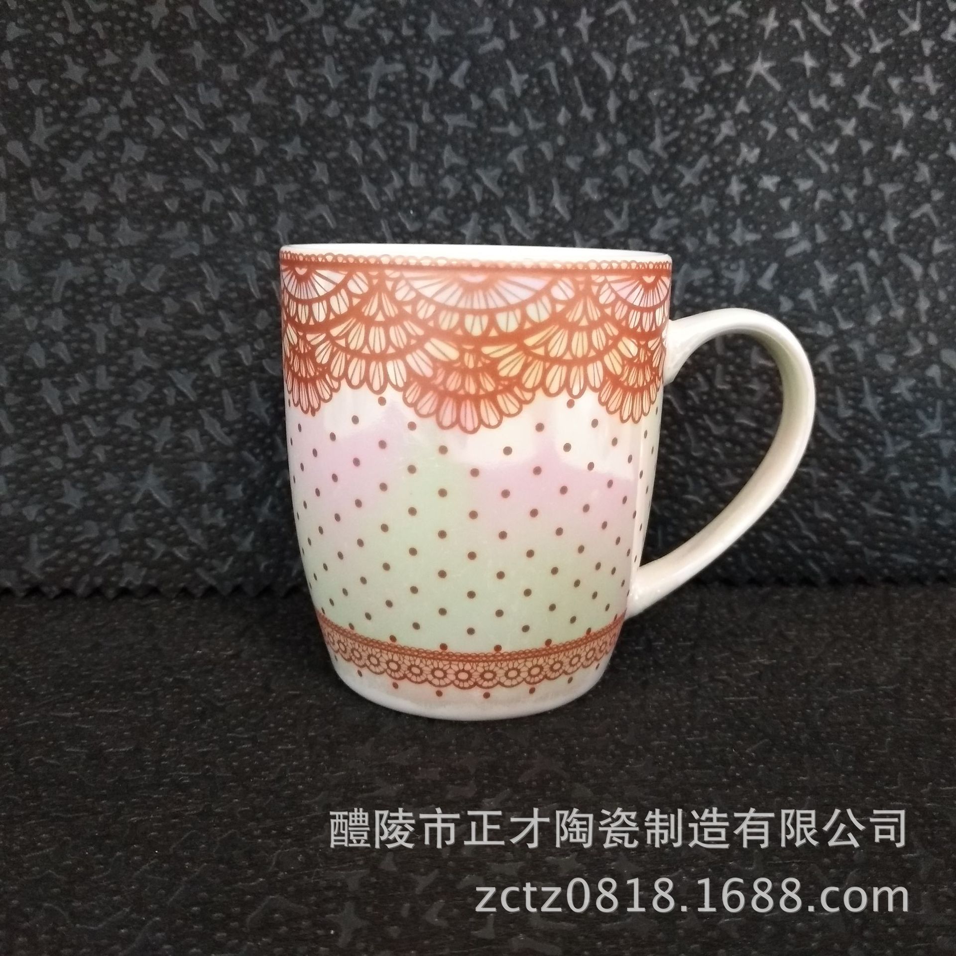 New products: Seven-color glaze, rainbow glaze lace edge flower design ceramic mugs, coffee cups, custom advertising cups Specification image
