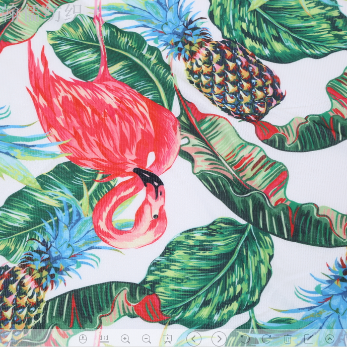 Summer-themed flamingo cool beach towel, tassel round beach towel Specification image