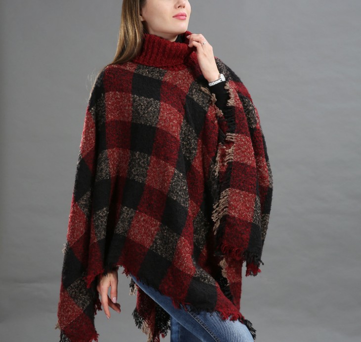 On AliExpress and ebay, large-sized European and American tops are in vogue for winter. Loose capes and shawls are popular details Picture