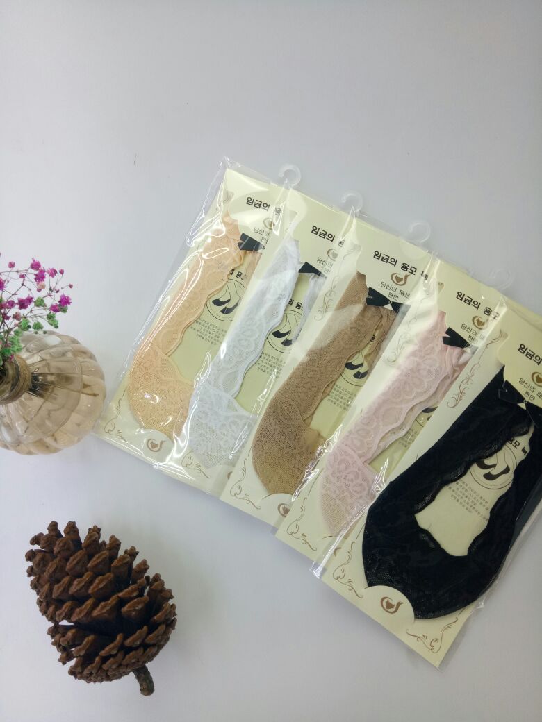 New invisible lace boat socks for women, spring and summer thin silicone anti-slip breathable shallow opening versatile socks, other categories 8010 Specification image