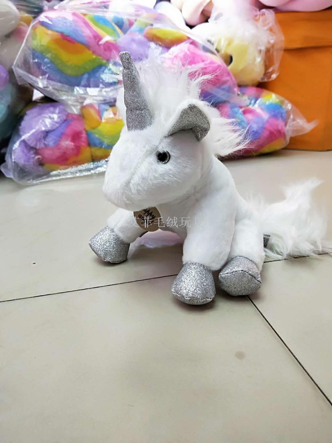 The new seated unicorn plush toy from ins Application Scenario