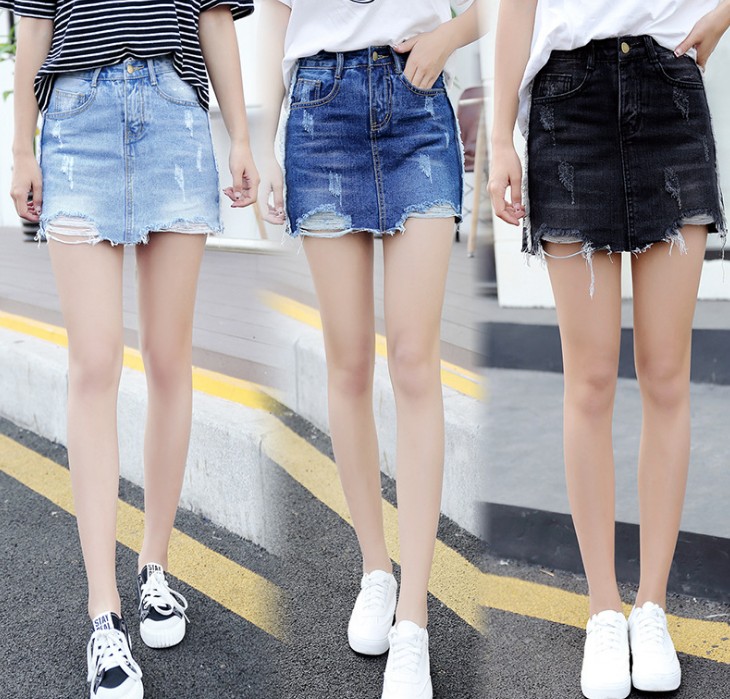 New Spring and summer women's denim skirt with holes and anti-glare features