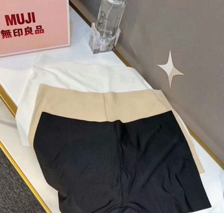 High-quality safety pants for women: anti-glare summer thin ice silk seamless summer safety pants, large size black leggings Specification image
