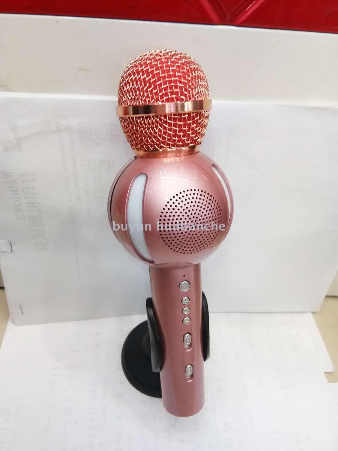 New cool wireless Bluetooth microphone details Picture
