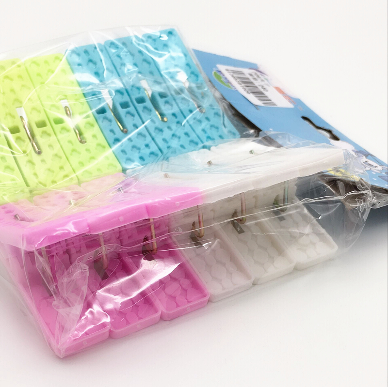Sunshine Department Store's 12 colorful plastic small clips for clothes and quilts drying, strong windproof clips Specification image
