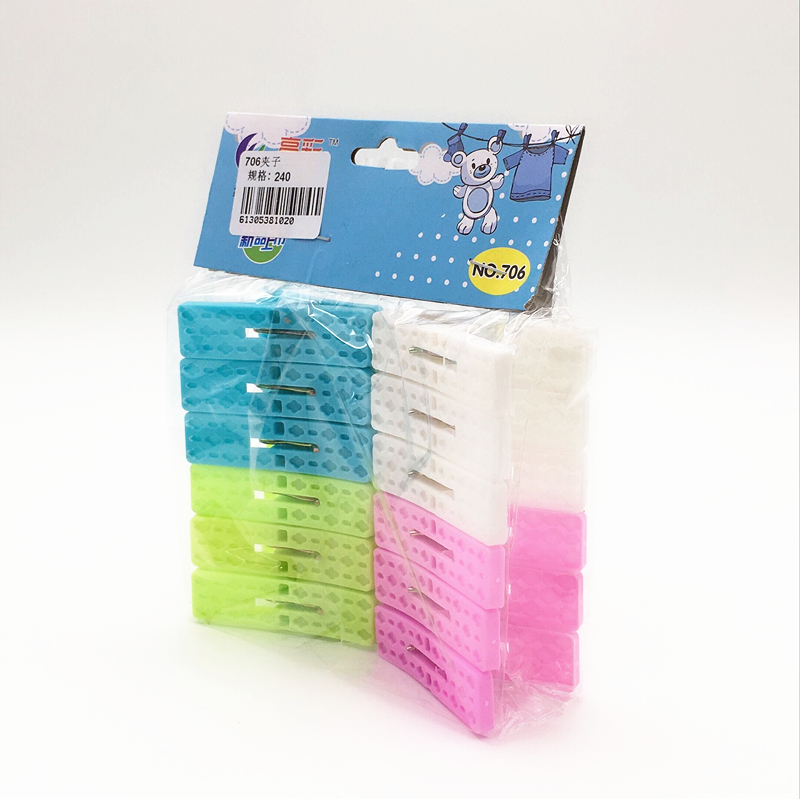 Sunshine Department Store's 12 colorful plastic small clips for clothes and quilts drying, strong windproof clips Application Scenario