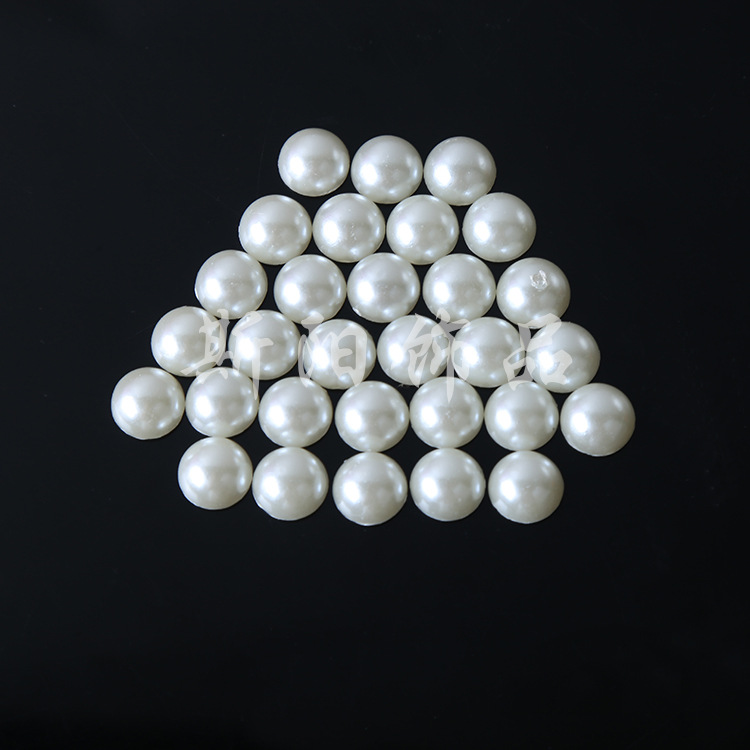 3mm-30mm round half faced ball bag teléfono móvil decoraciones ropa accesorios resina blanco cuentas al por mayor Application Scenario