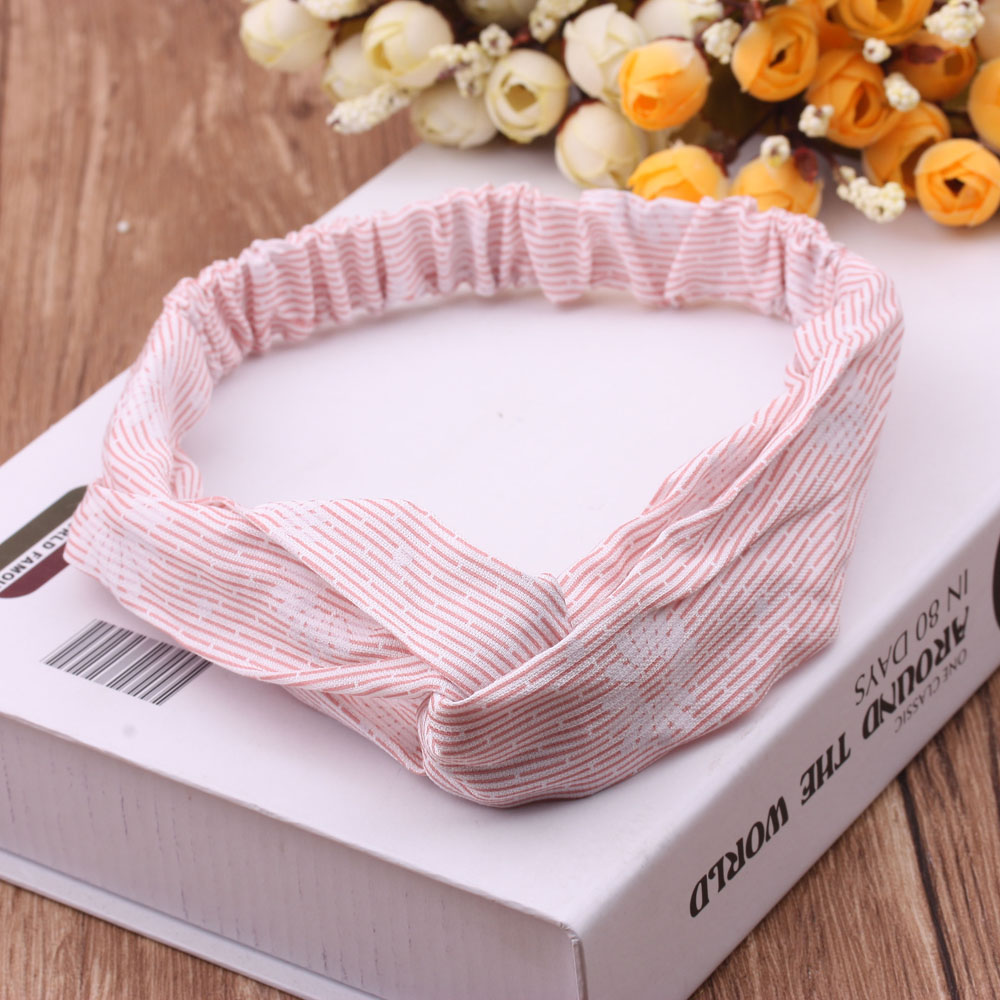 10-yuan store goods, boutique accessories, hair bands, Korean accessories, wide-brimmed retro hair bands, simple headbands and headwear Specification image