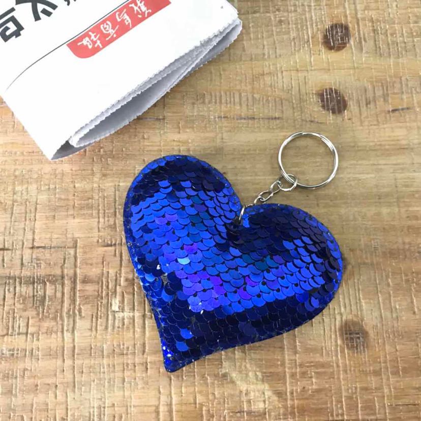 Ultrasonic Gasket sequin pendant for Valentine's Day, heart-shaped sequin pendant, heart-shaped sequin, double-sided sequin keychain Application Scenario