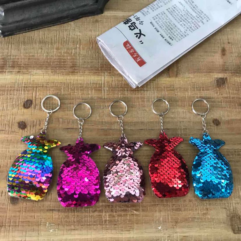 Double-sided sequin pendant, sequin keychain pendant, bag pendant, pineapple sequin pendant, ultrasonic sequin pendant Specification drawing