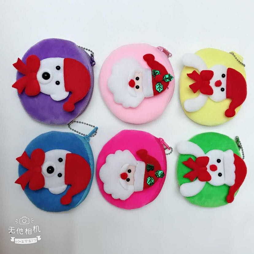 Plush wallet, Christmas wallet, coin purse, Santa Claus plush wallet Application Scenario