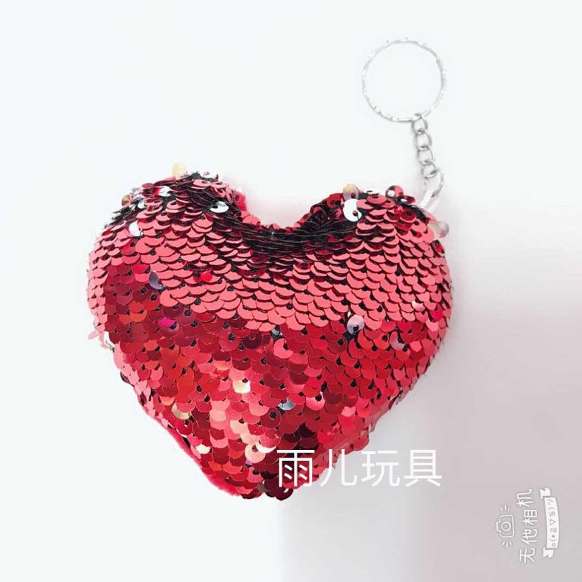 Heart-shaped pendant, Valentine's Day keychain pendant, cotton-filled keychain pendant, sequined pendant, plush toy Application Scenario