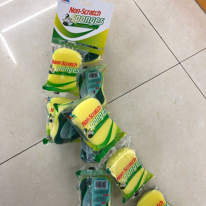 A sponge scouring pad, an 8-shaped sponge cleaning block, and a string of sponge with hanging cards